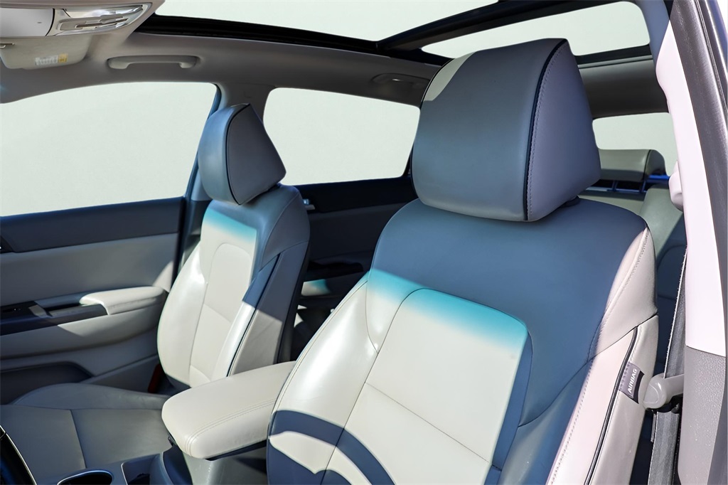2017 Kia Sportage EX photo 10