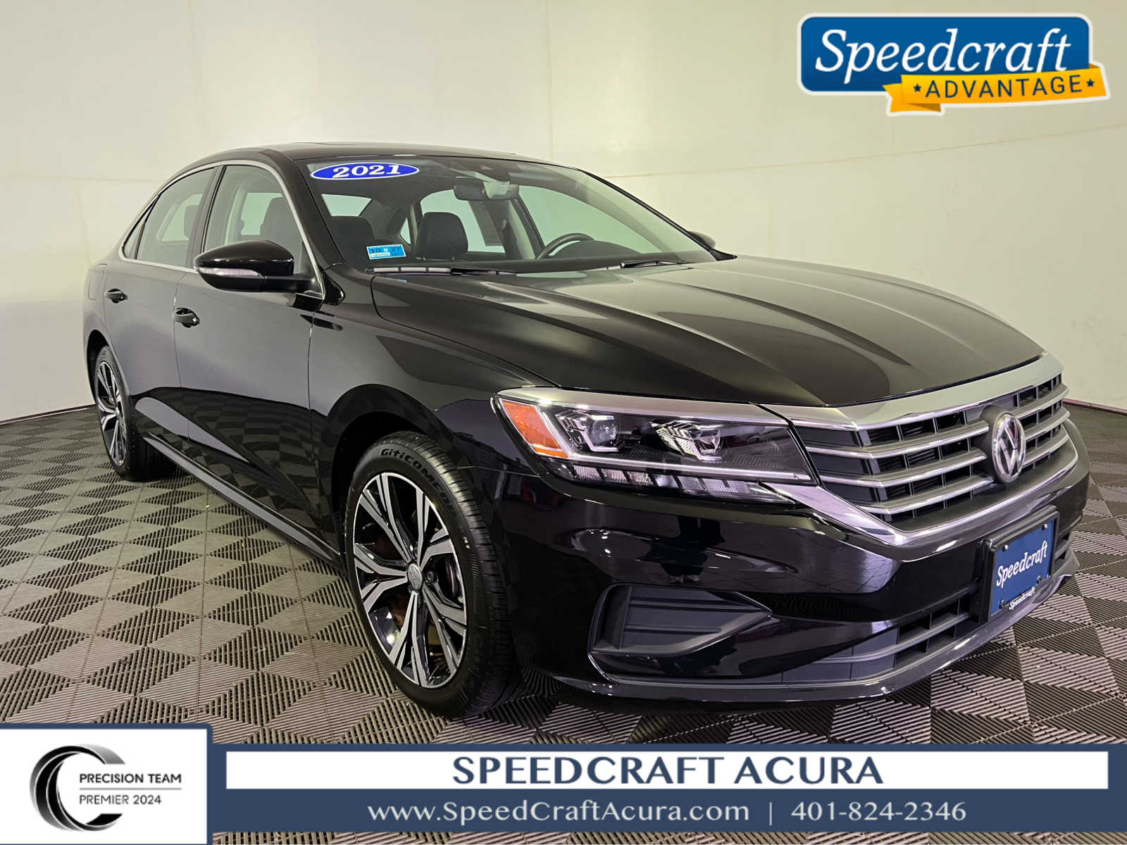 2021 Volkswagen Passat SE's photo