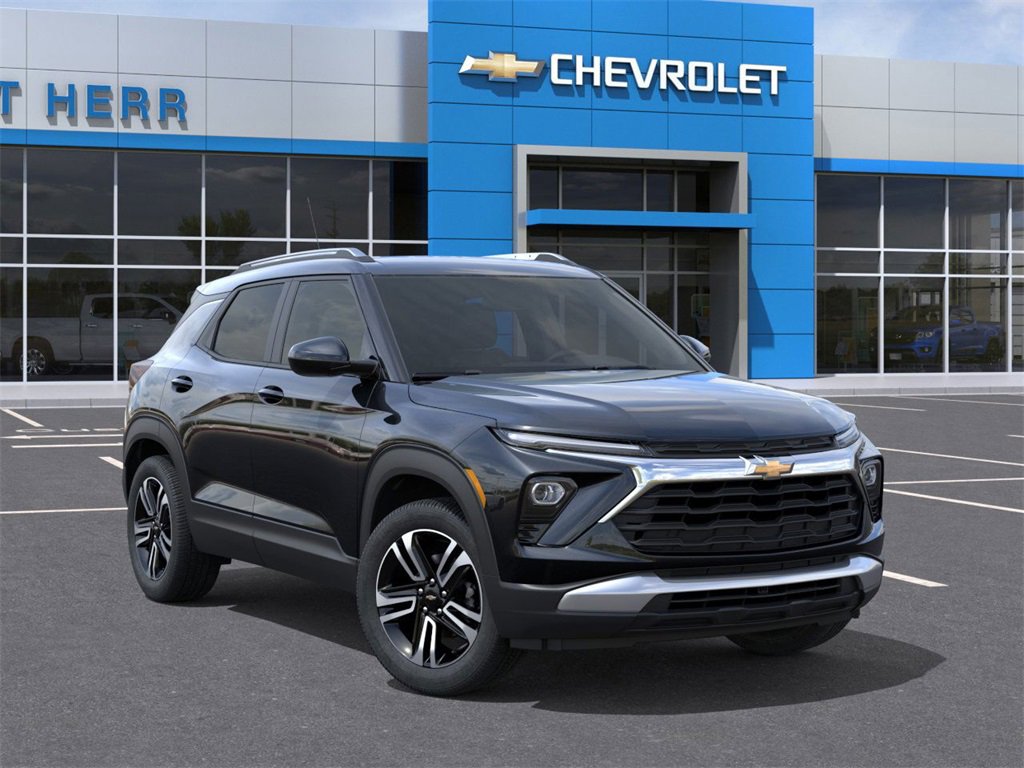 2026 Chevrolet Trailblazer LT photo 2