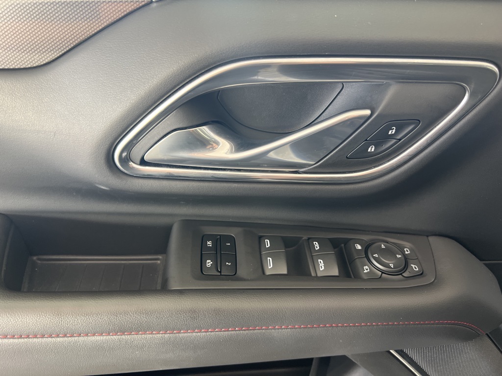 2023 Chevrolet Tahoe RST photo 4