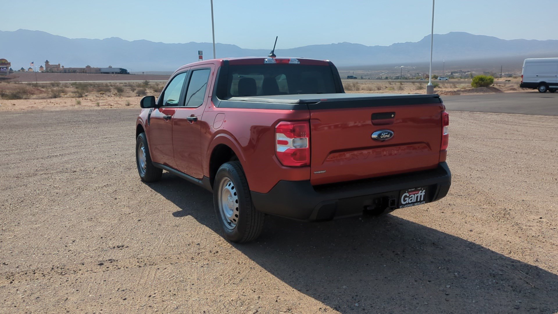2024 Ford Maverick XL photo 4