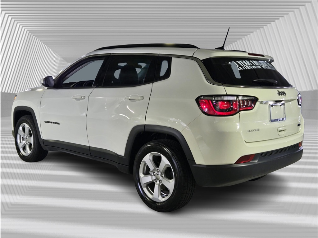 2021 Jeep Compass Latitude photo 6