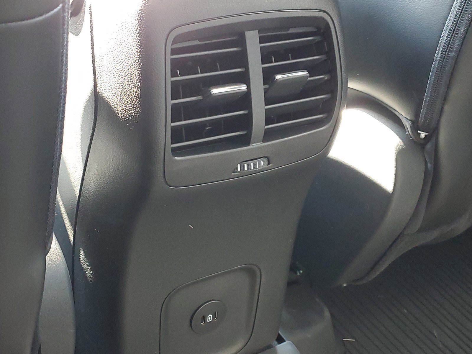 2024 Ford Escape Plug-In Hybrid photo 27