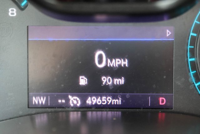 Used 2022 Summit White Chevrolet Z71 image 32