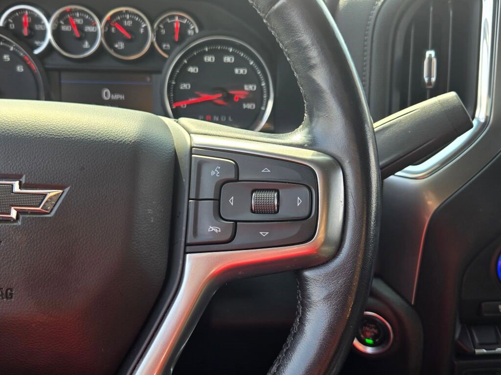2020 Chevrolet Silverado 1500 RST photo 26