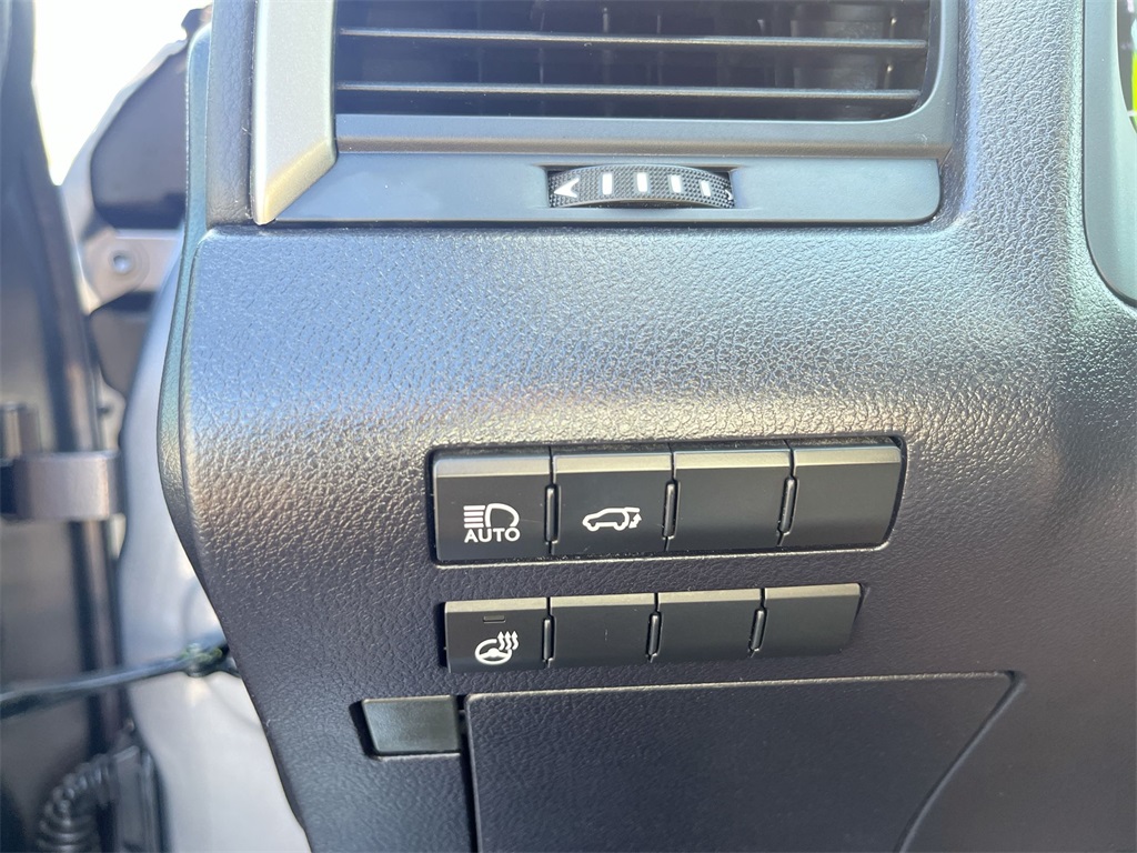 2022 Lexus RX 350 photo 16
