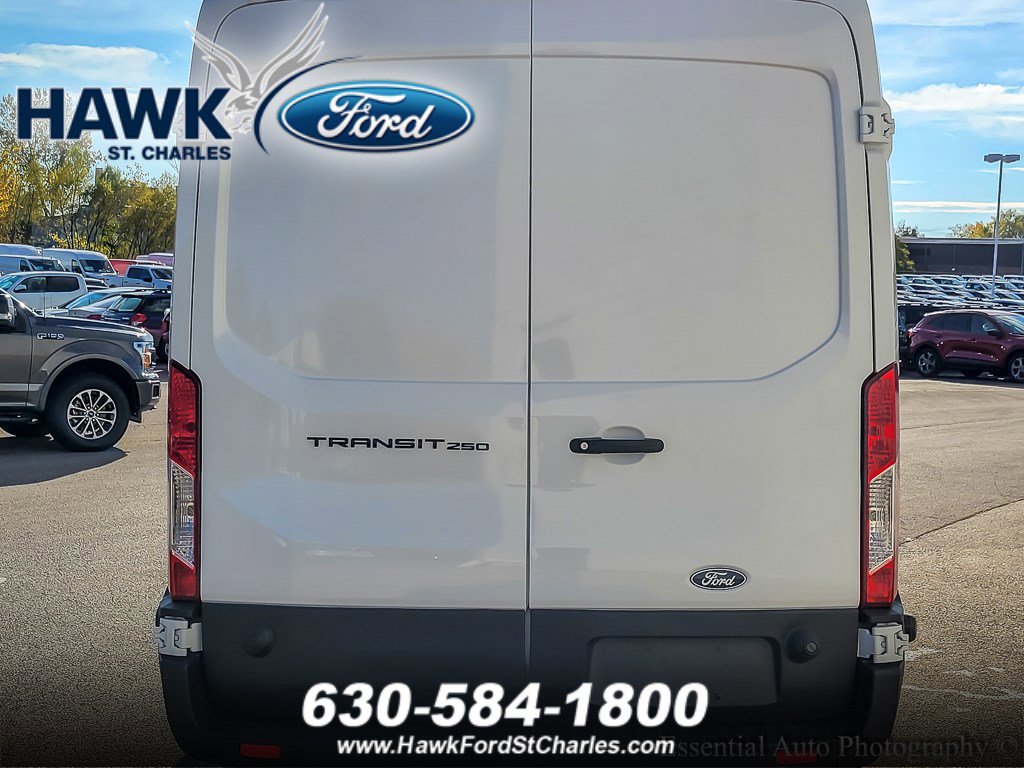 2026 Ford Transit Cargo Van photo 2