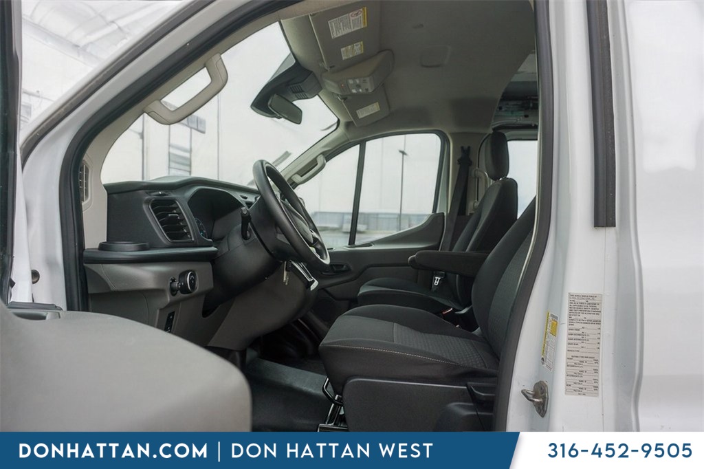 2021 Ford Transit photo 3