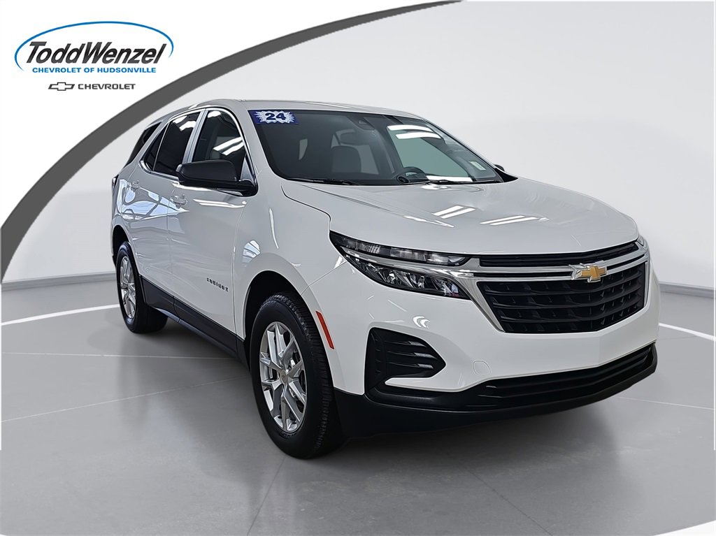 2024 Chevrolet Equinox LS's photo