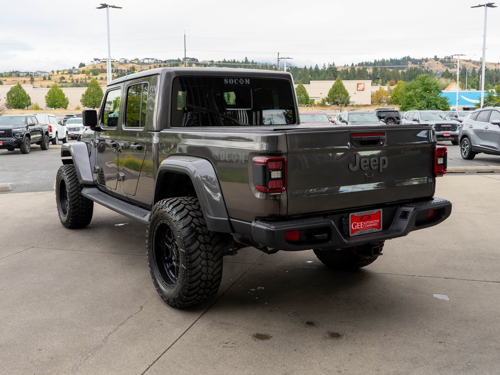 2021 Jeep Gladiator Overland photo 4