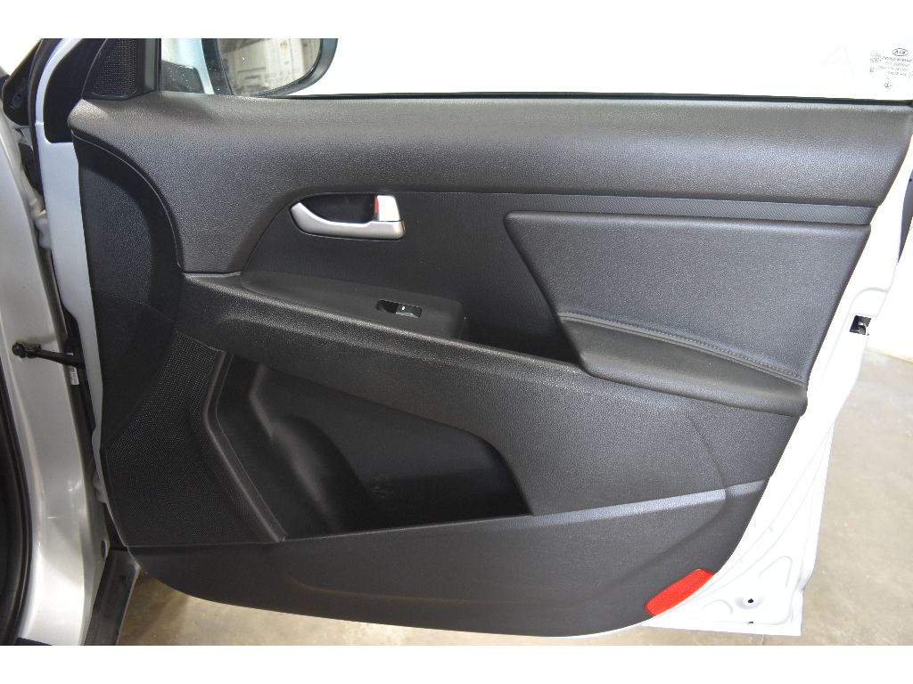 2016 Kia Sportage LX photo 26