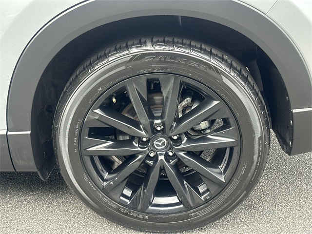 2023 Mazda CX-9 Touring photo 21