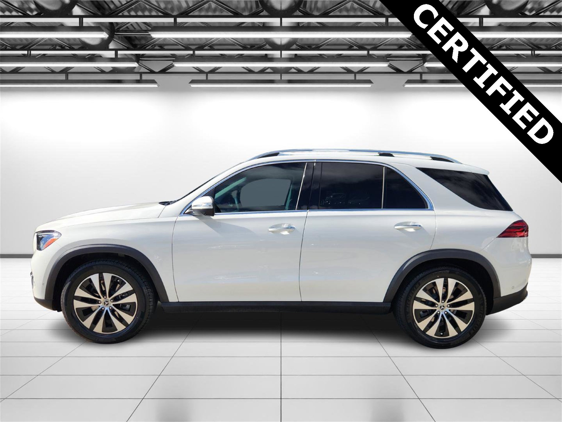 2025 Mercedes Benz GLE 350 4MATIC photo 3