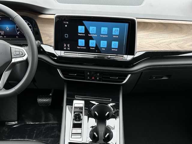 2026 Volkswagen Atlas SE Technology photo 5
