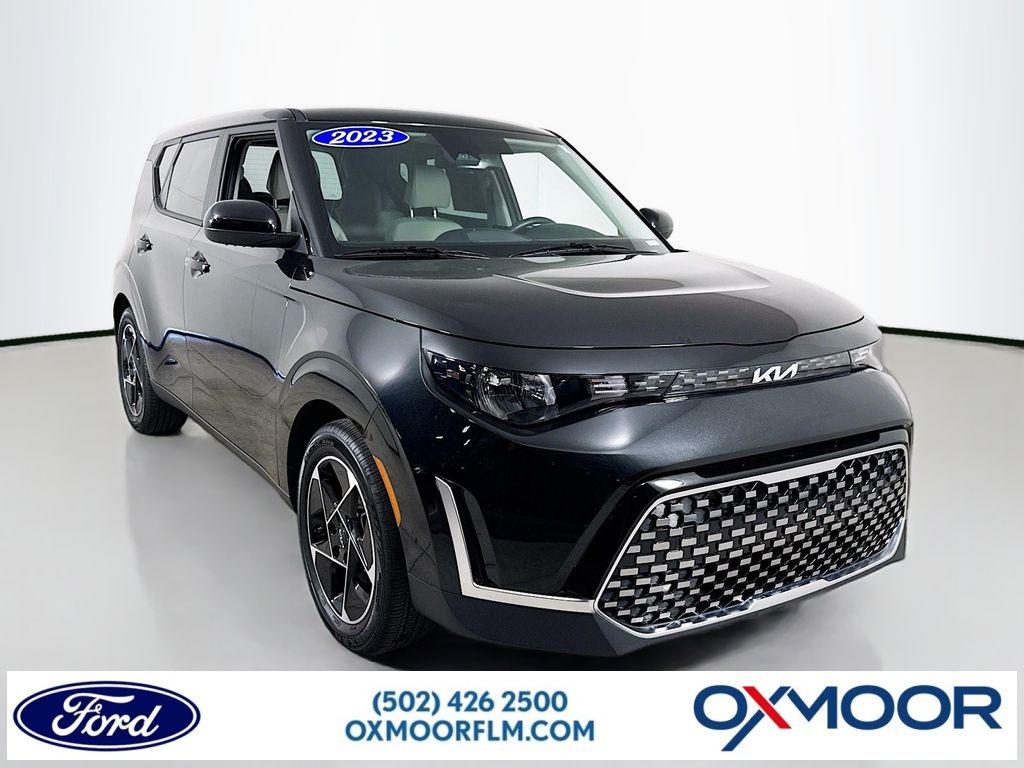 2023 Kia Soul EX's photo
