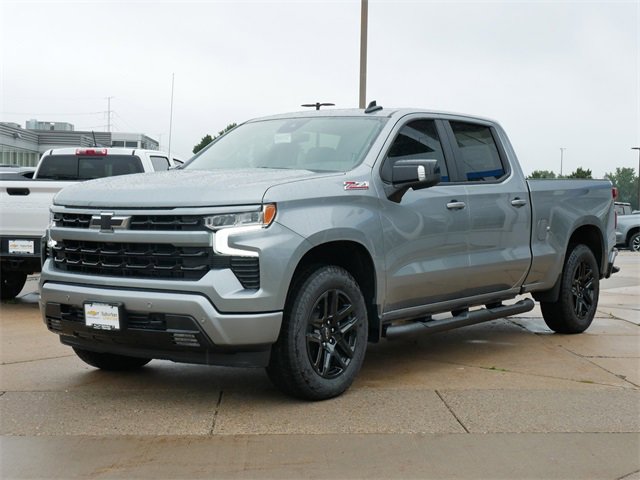 2026 Chevrolet Silverado 1500 RST photo 2