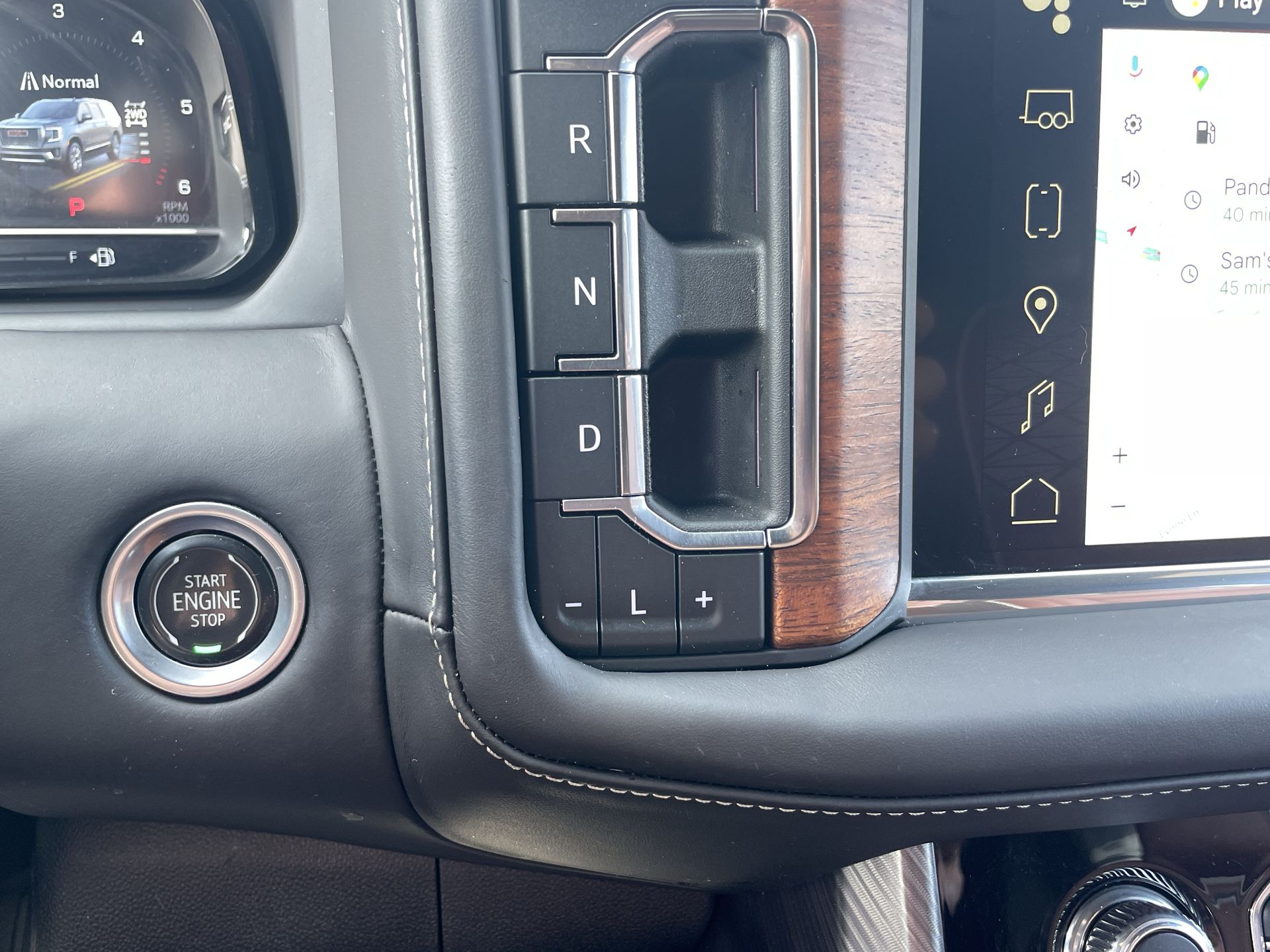 2023 Gmc Yukon Denali Ultimate photo 32