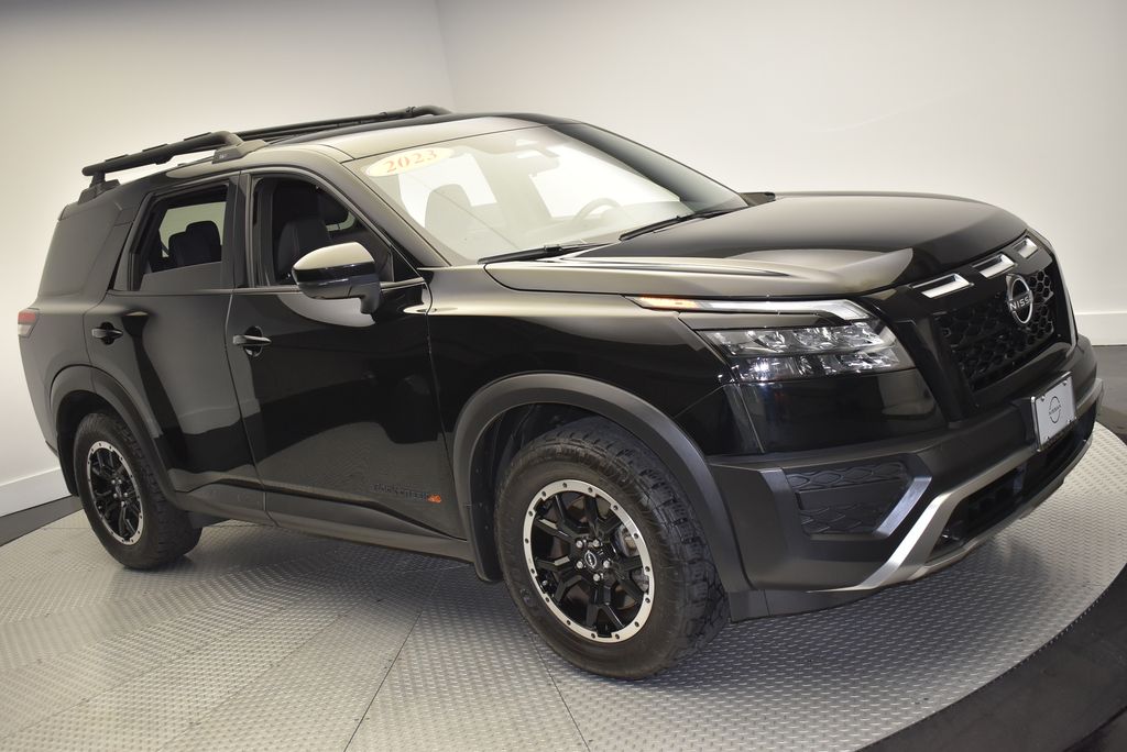 2023 Nissan Pathfinder Rock Creek photo 3