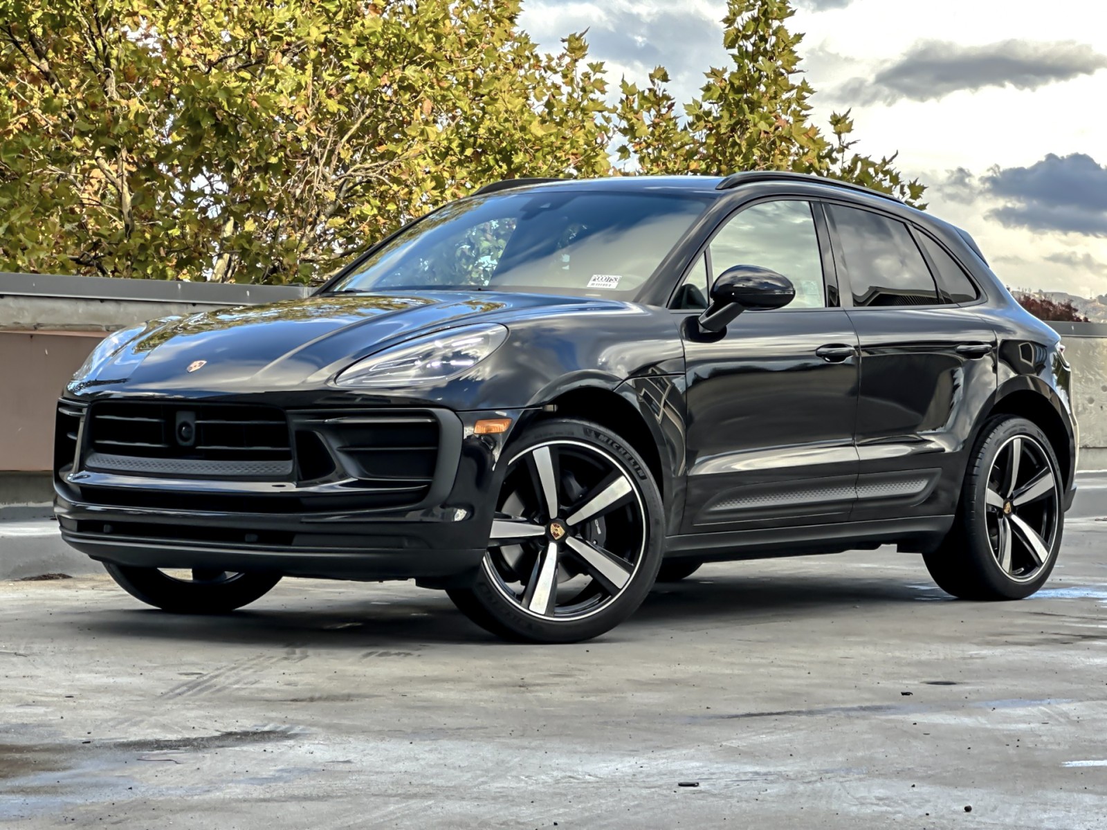 2024 Porsche Macan T