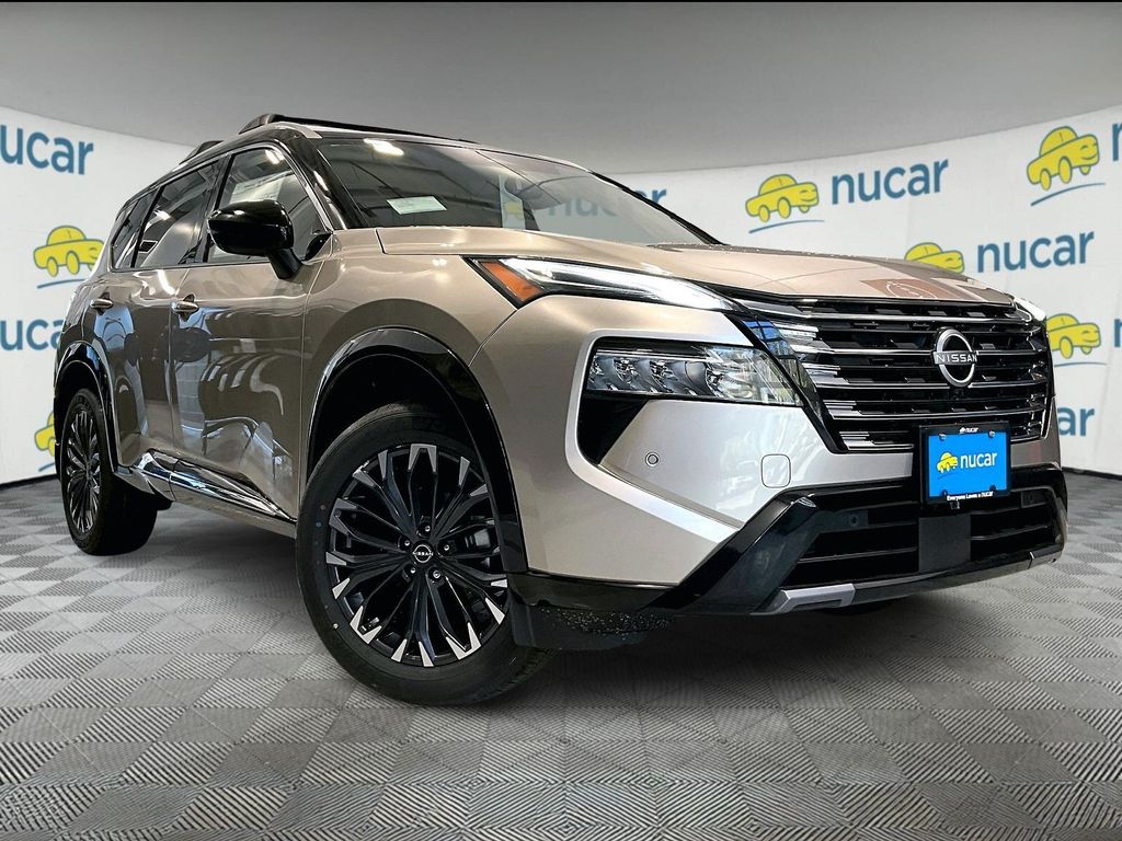 2026 Nissan Rogue Platinum's photo