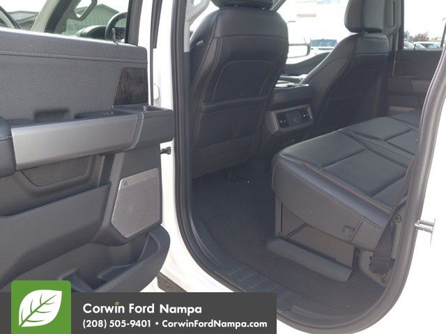 2025 Ford F-350 Lariat photo 23
