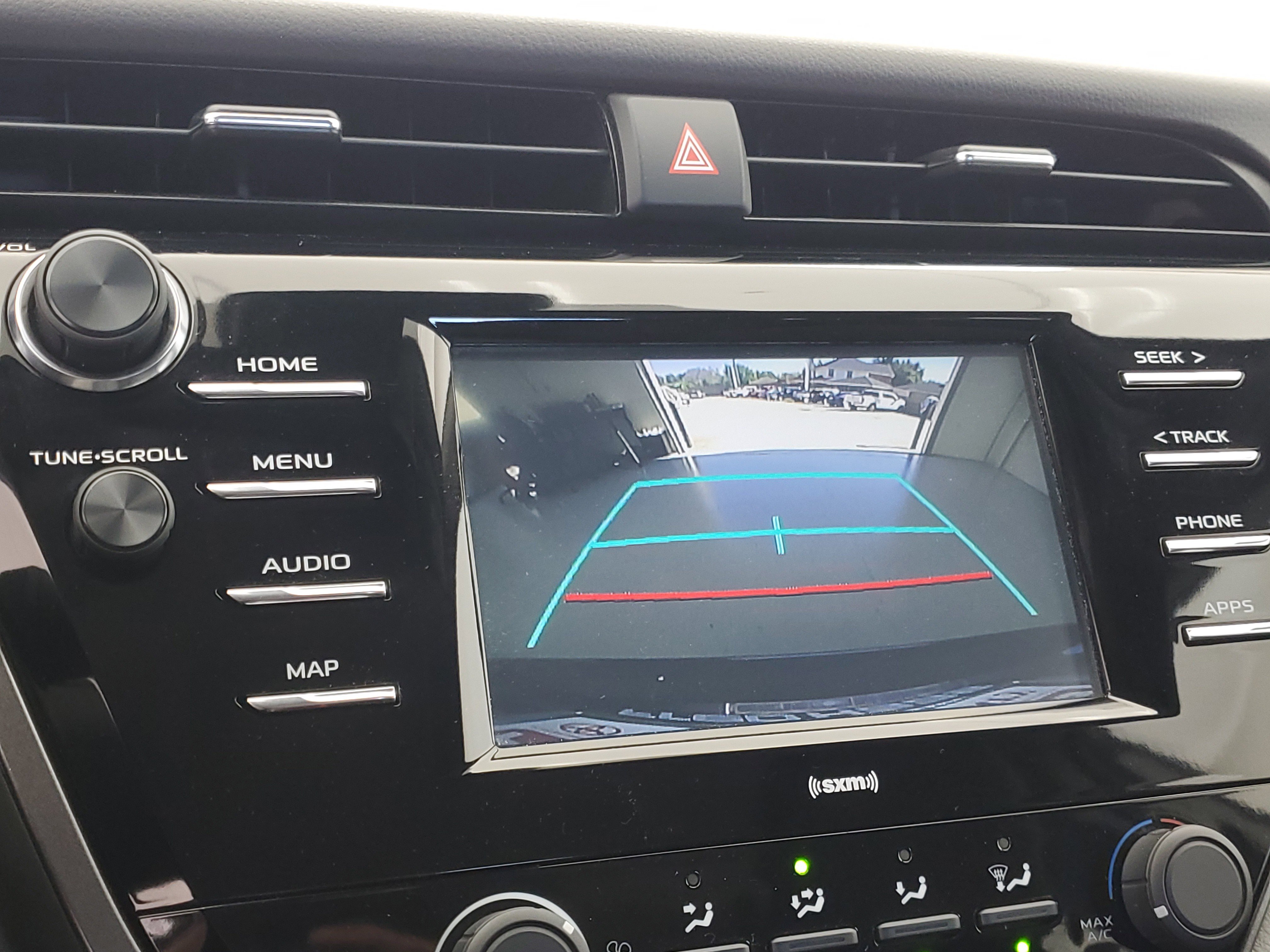 2020 Toyota Camry LE photo 2