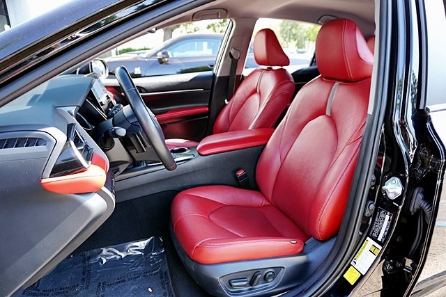2024 Toyota Camry SE photo 14
