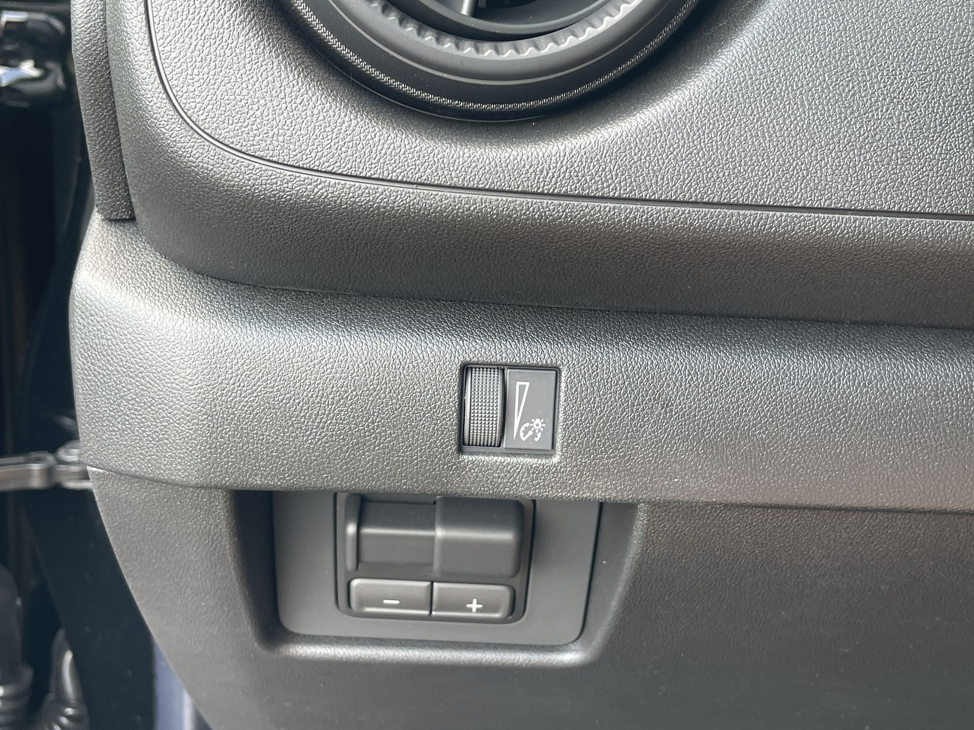 2026 Chevrolet Colorado Trail Boss photo 44