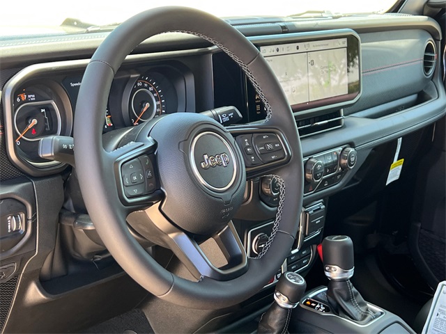 2025 Jeep Gladiator Rubicon photo 17