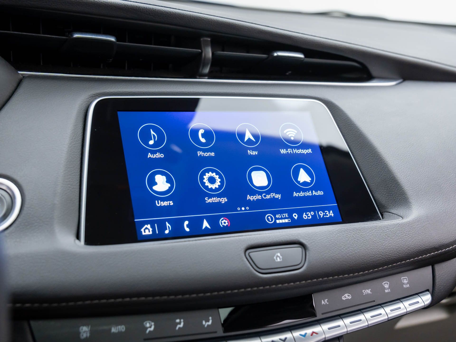 2023 Cadillac XT4 Premium Luxury photo 21