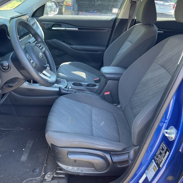 2021 Kia Seltos LX photo 6