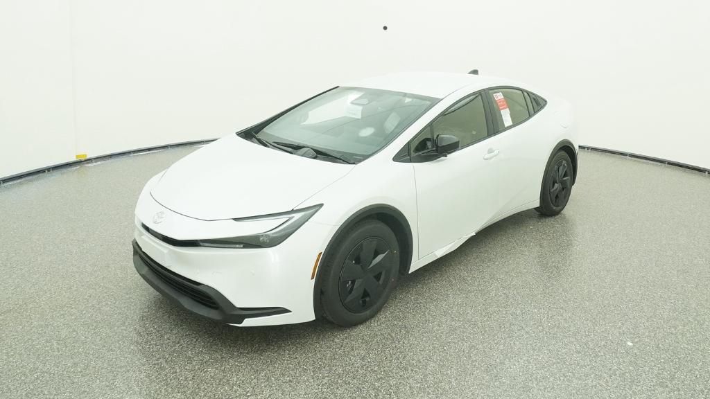 2026 Toyota Prius LE's photo