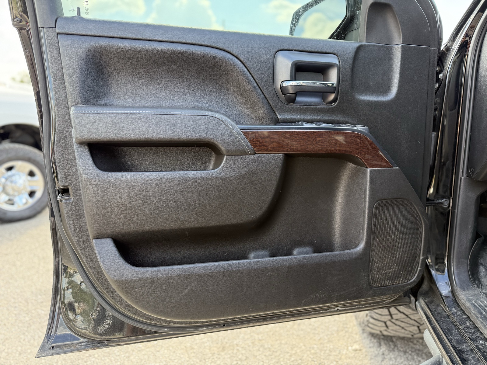 2017 Gmc Sierra 1500 SLE photo 12