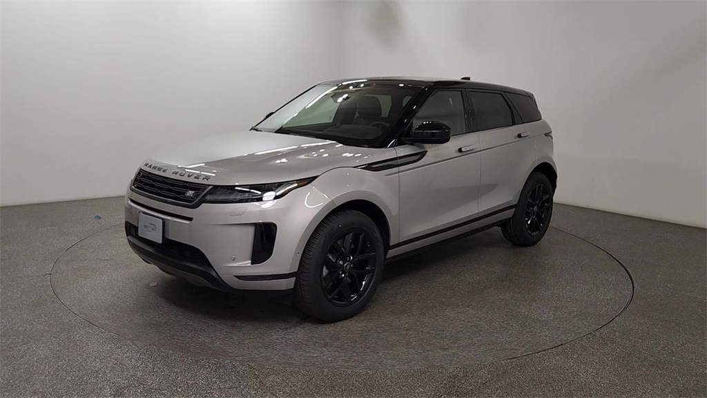 2026 Land Rover Range Rover Evoque S photo 4