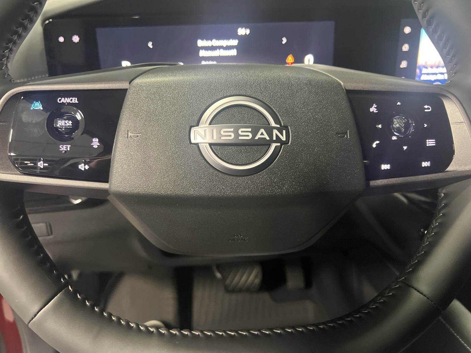 2025 Nissan Murano SV photo 11
