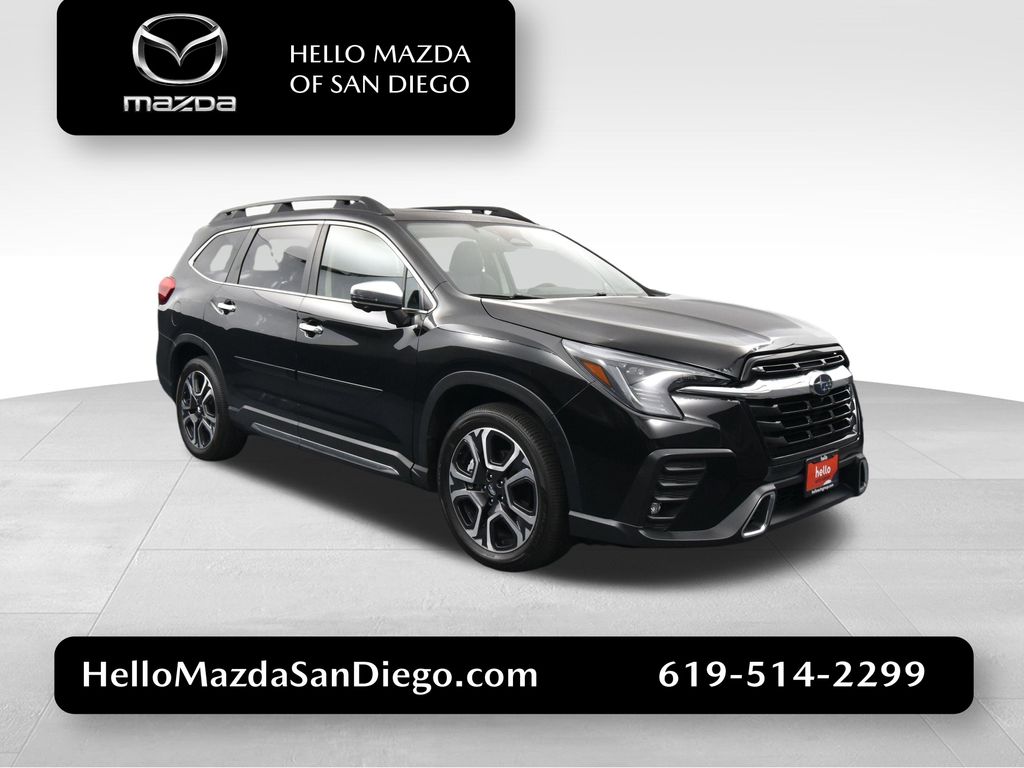 2023 Subaru Ascent Touring's photo