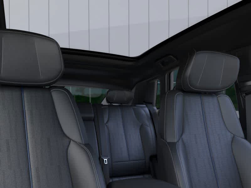 2025 Cadillac Lyriq Sport photo 23
