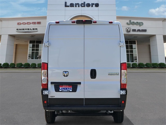 2025 Ram ProMaster 2500 photo 3