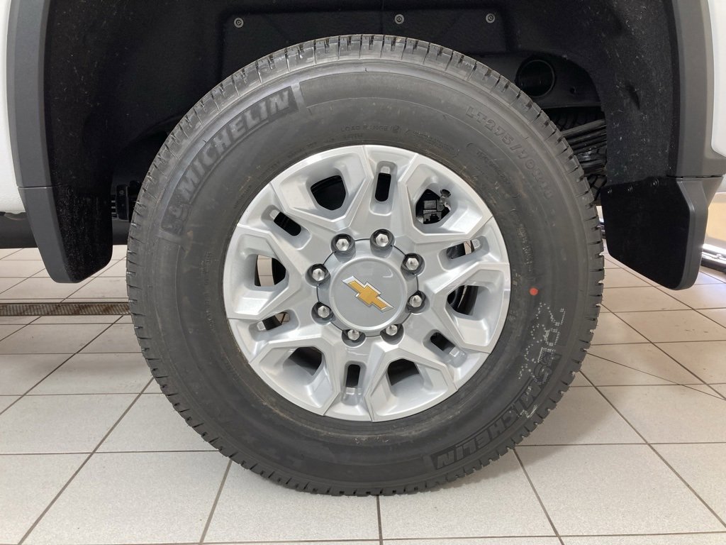 2026 Chevrolet Silverado 2500HD LT photo 21
