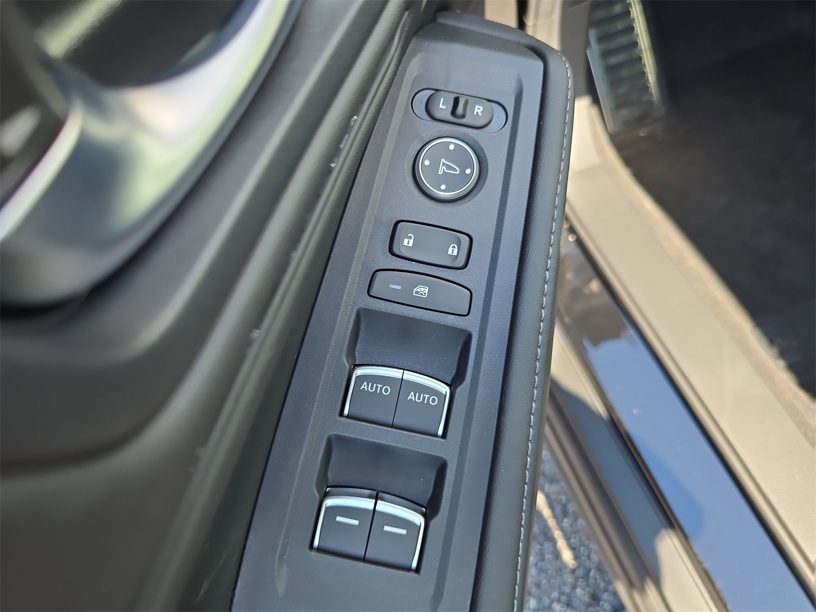 2025 Honda Accord Hybrid Sport photo 13