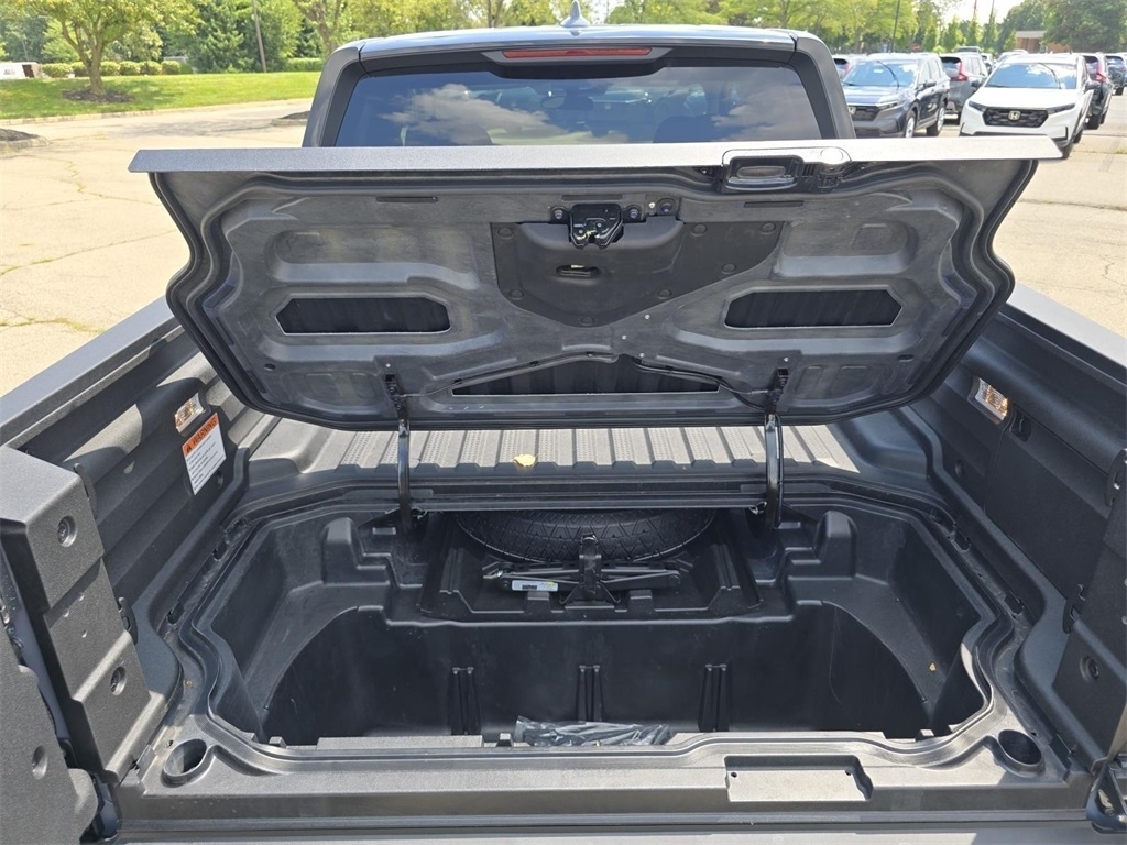 2025 Honda Ridgeline Sport photo 17