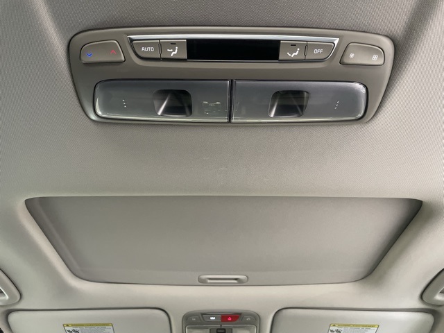 2025 Kia Telluride S photo 16