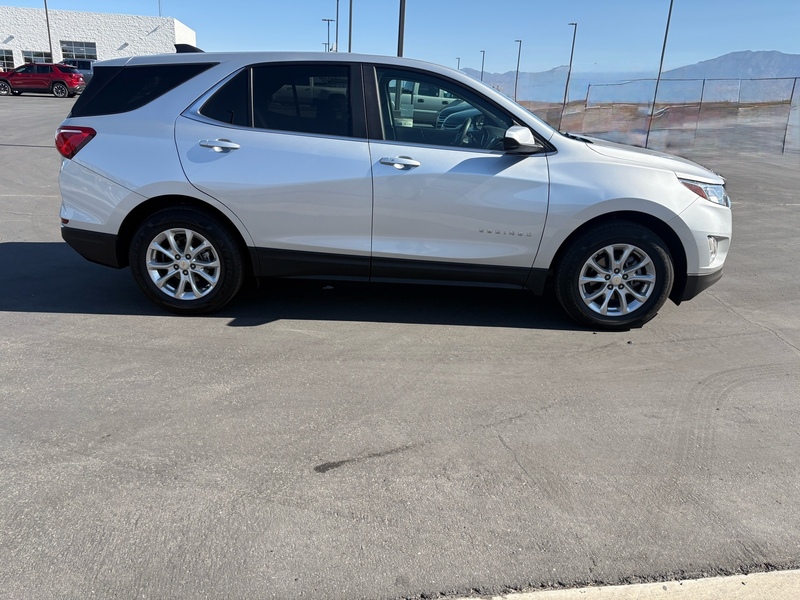 Used 2021 Chevrolet Equinox LT with VIN 3GNAXKEVXMS182635 for sale in Pahrump, NV