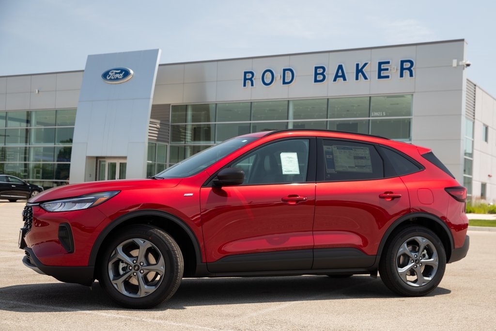 2025 Ford Escape ST-Line photo 2