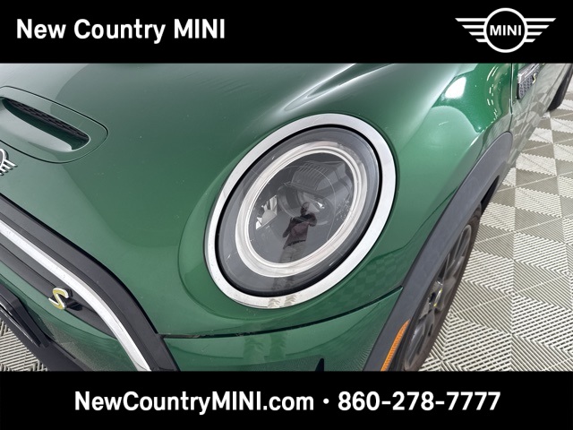 2022 Mini Cooper SE Signature photo 11
