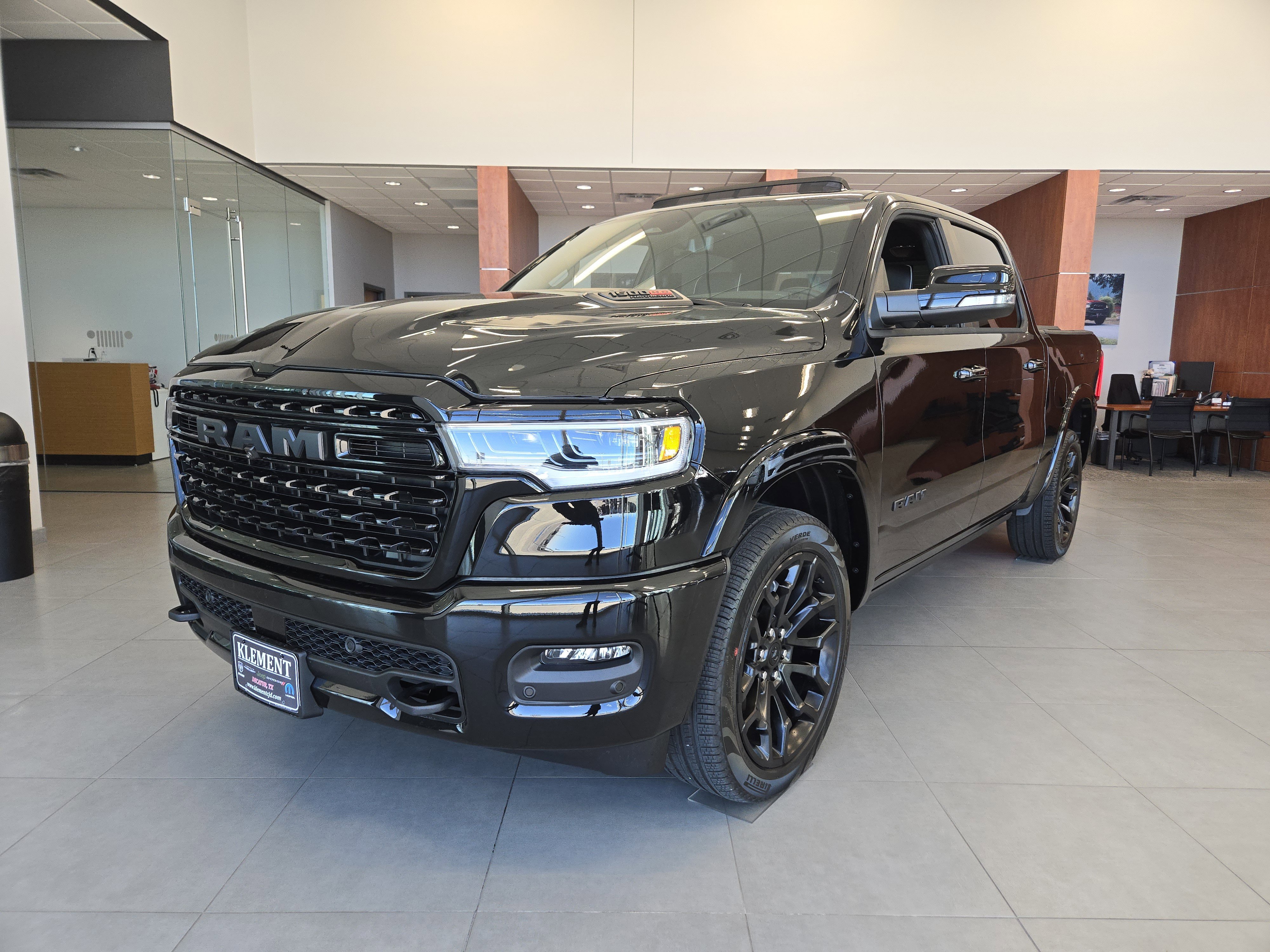 2026 RAM Ram 1500 Pickup Limited's photo