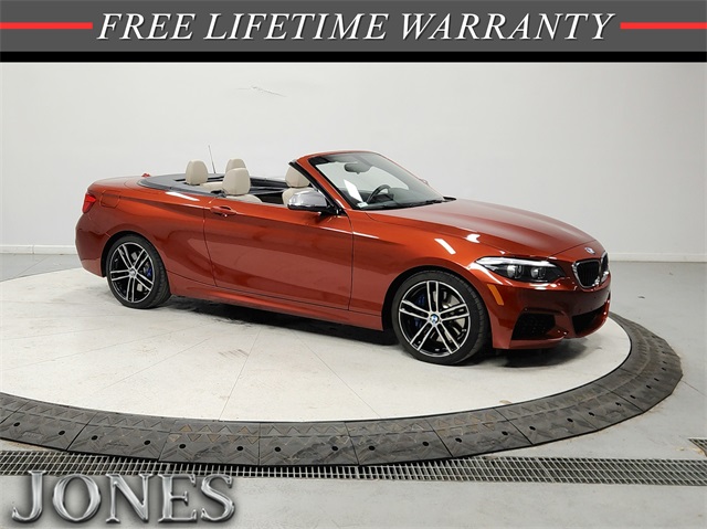 2018 BMW 2 Series M240i's photo