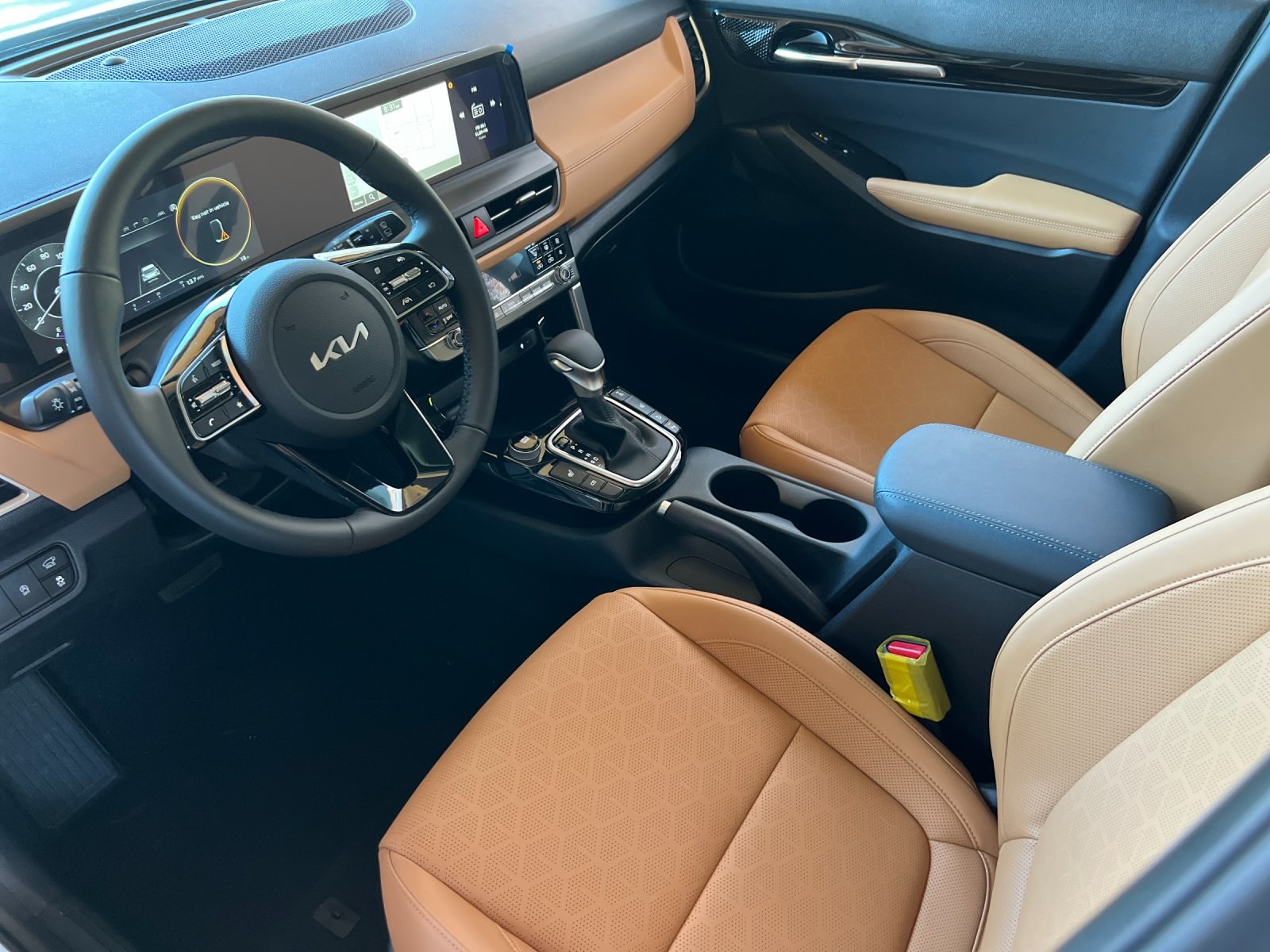 2026 Kia Seltos EX photo 10