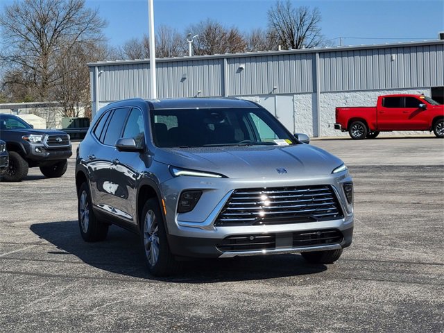 2025 Buick Enclave Preferred photo 2
