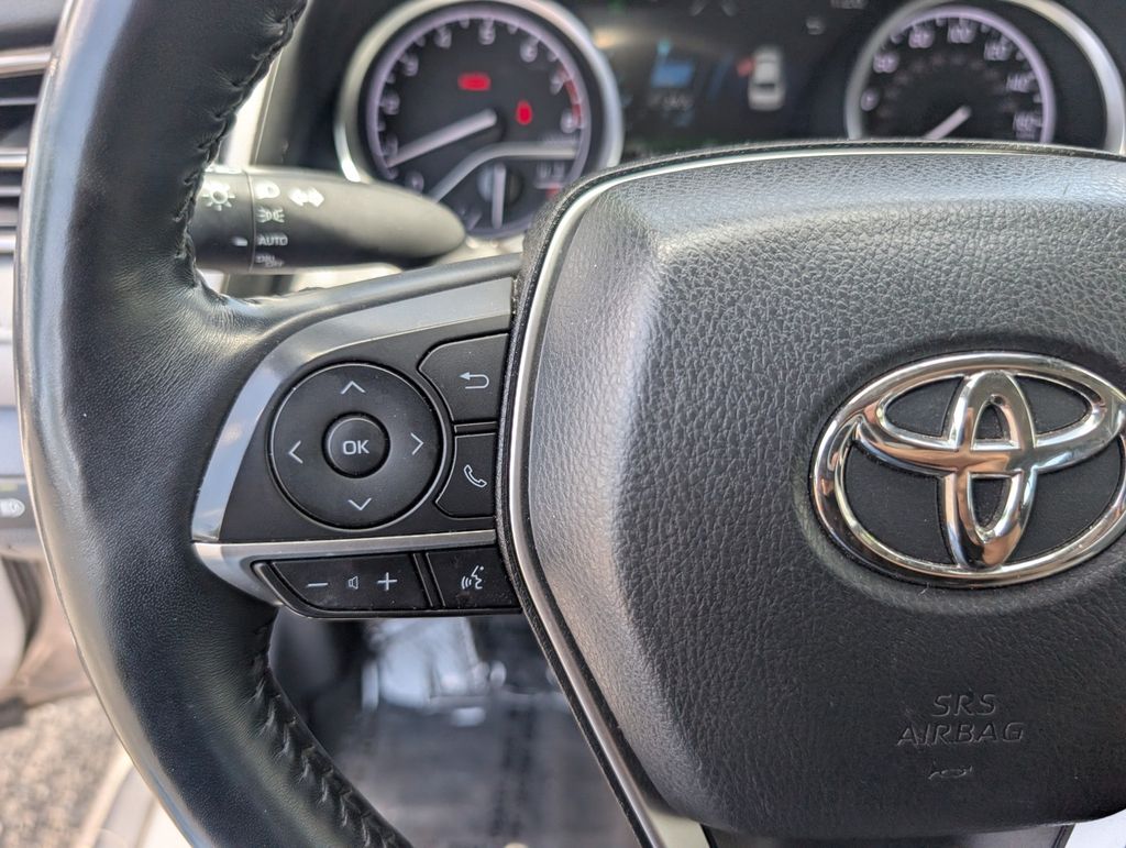 2023 Toyota Camry LE photo 10